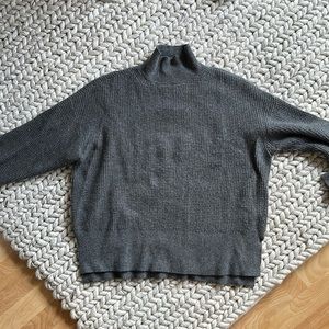 Everlane Cashmere Turtleneck Sweater Size L